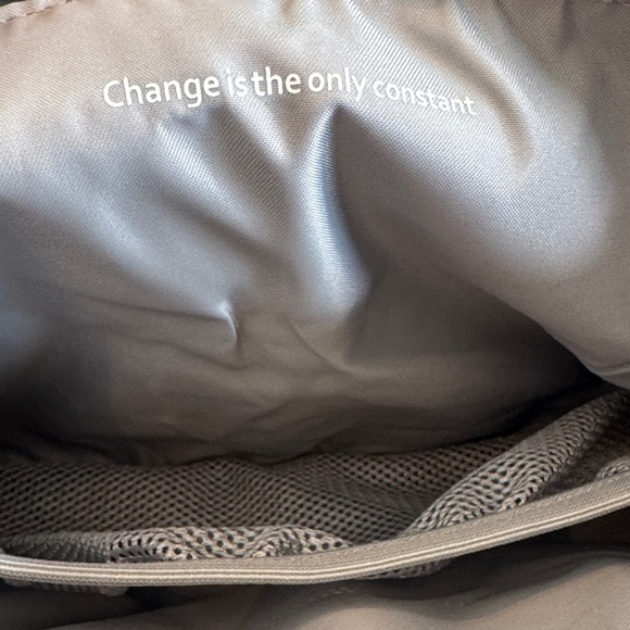 lululemon athletica Green Crossbody Bag - Picture 3 of 3